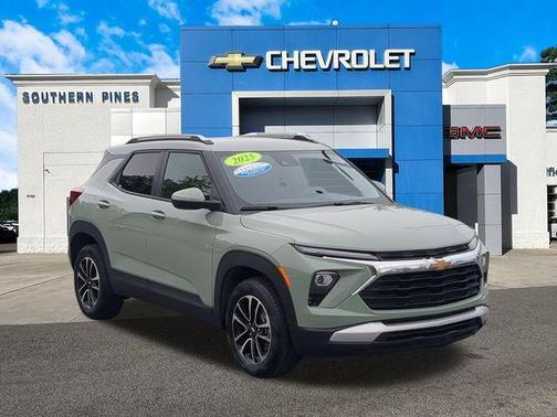 Green 2025 Chevrolet Trailblazer LT