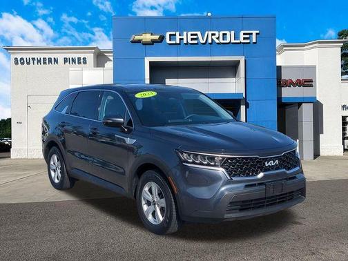 2023 Kia Sorento LX