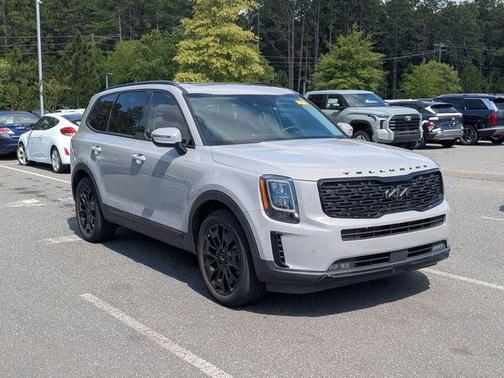 Wolf Gray 2022 Kia Telluride SX