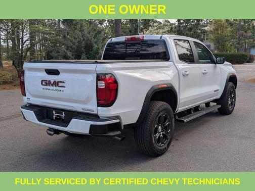 Summit White 2024 GMC Canyon Elevation