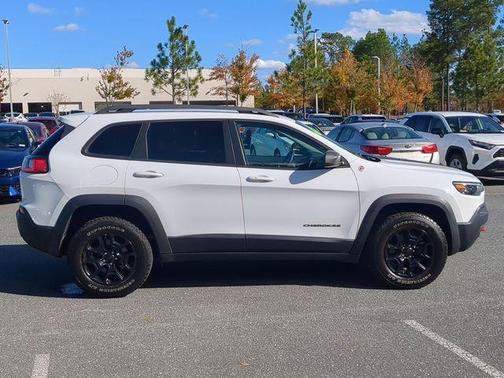 2021 Jeep Cherokee Trailhawk