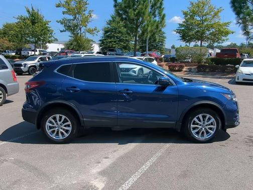 2021 Nissan Rogue Sport SV