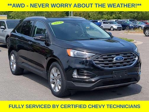 Black Metallic 2024 Ford Edge Titanium