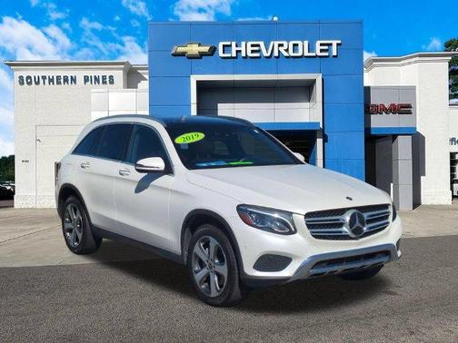 White 2019 Mercedes-Benz GLC 300 Base