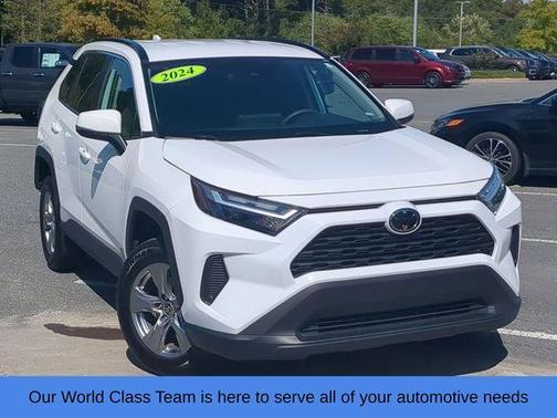 2024 Toyota RAV4 XLE