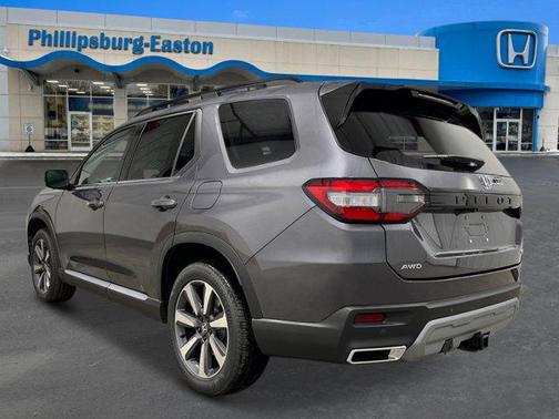 2025 Honda Pilot Elite AWD