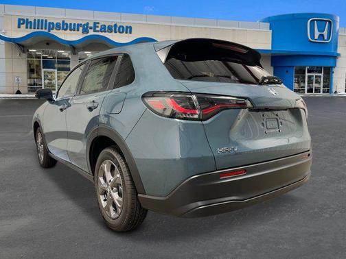 2026 Honda HR-V LX