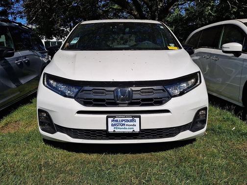 Platinum White Pearl   Wx 2025 Honda Odyssey Sport-L Auto