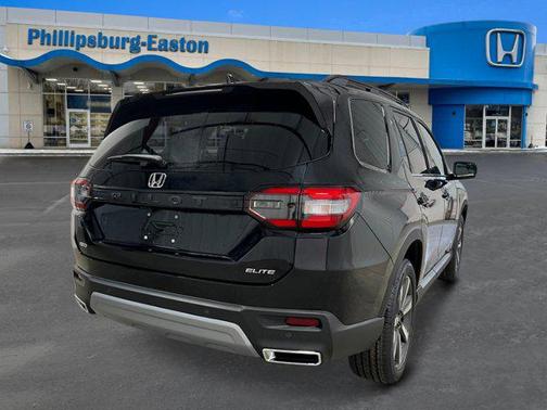 2025 Honda Pilot Elite AWD