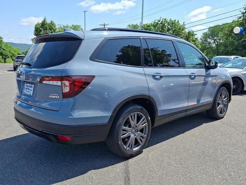 2022 Honda Pilot Sport AWD