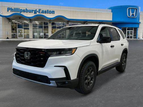 2025 Honda Pilot TrailSport AWD