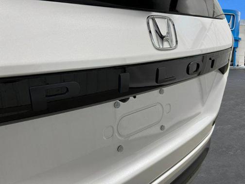 2025 Honda Pilot TrailSport AWD