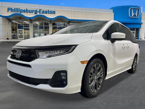 2025 Honda Odyssey Touring Auto