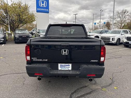 2023 Honda Ridgeline Black