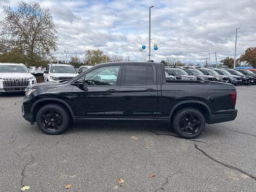 2023 Honda Ridgeline Black