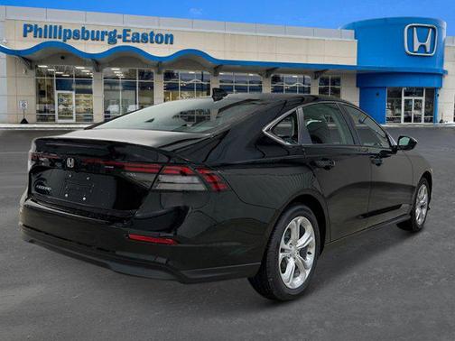 2025 Honda Accord LX 1.5T