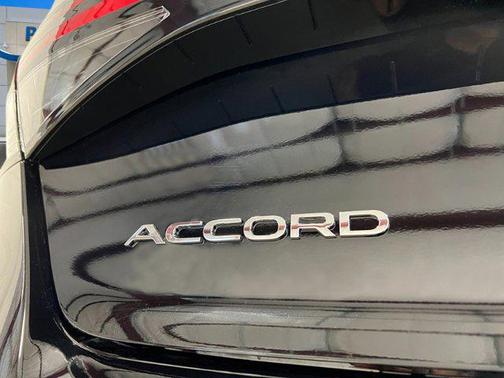 2025 Honda Accord LX 1.5T