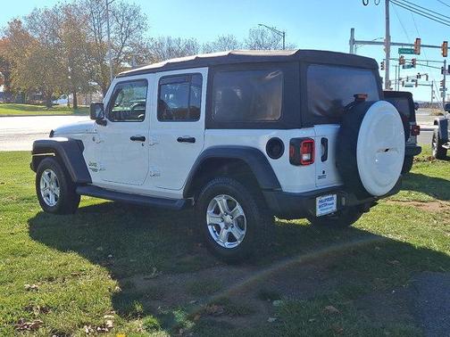 2018 Jeep Wrangler Unlimited Sport