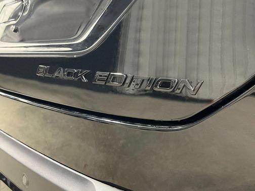 Crystal Black Pearl 2026 Honda Pilot Black Edition AWD