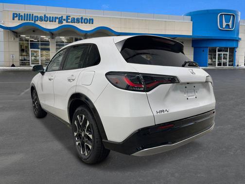 Platinum White Pearl 2027 Honda HR-V EX-L