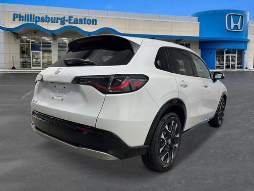 Platinum White Pearl 2027 Honda HR-V EX-L