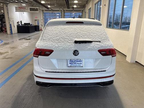 2023 Volkswagen Tiguan 2.0T SE R-Line Black 4MOTION