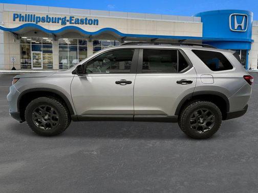 2025 Honda Pilot TrailSport AWD