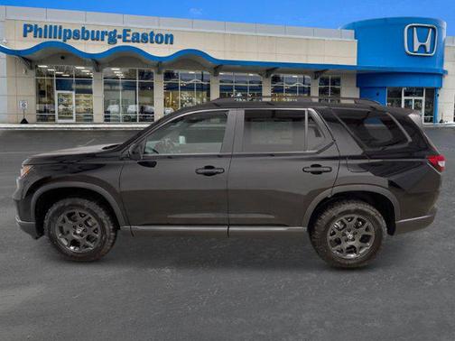 2025 Honda Pilot TrailSport AWD