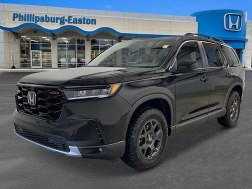 2025 Honda Pilot TrailSport AWD