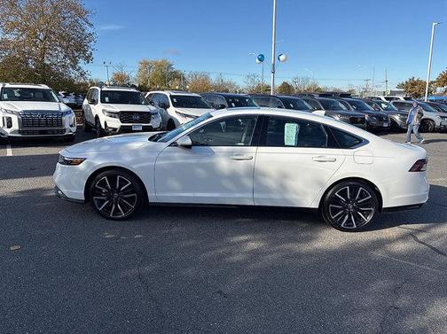 2023 Honda Accord Hybrid Base