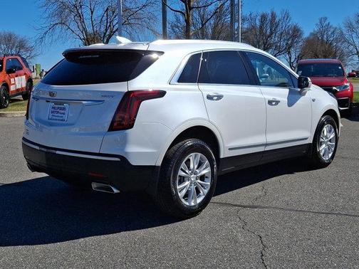 2024 Cadillac XT5 Luxury
