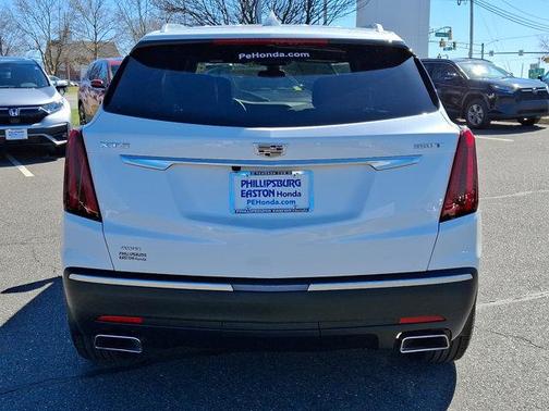 2024 Cadillac XT5 Luxury