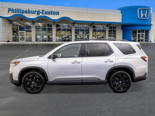 Solar Silver Metallic 2026 Honda Pilot Black Edition AWD