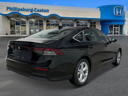 2025 Honda Accord LX 1.5T