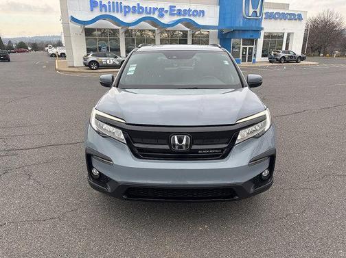 2022 Honda Pilot Black Edition AWD