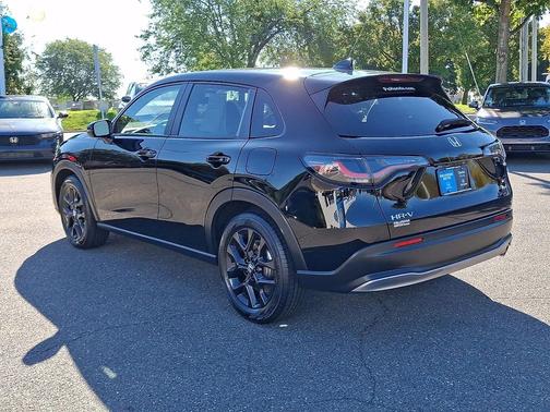 Crystal Black Pearl 2025 Honda HR-V Sport AWD CVT