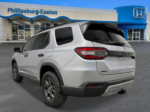 2025 Honda Pilot TrailSport AWD