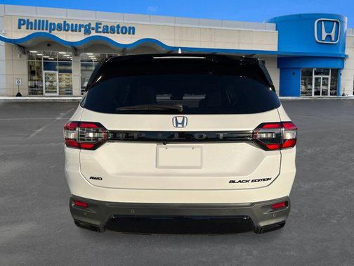 2026 Honda Pilot Black Edition AWD