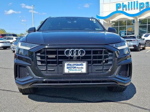 2019 Audi Q8 3.0T Premium Plus