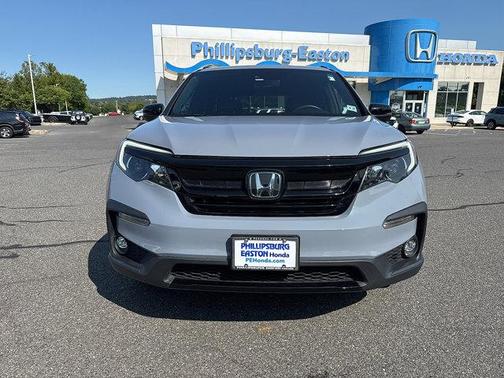 2022 Honda Pilot TrailSport AWD