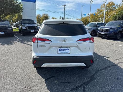 2022 Toyota Corolla Cross L