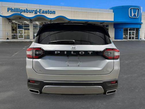 Solar Silver Metallic 2026 Honda Pilot Elite AWD