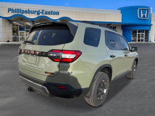 2026 Honda Pilot TrailSport AWD