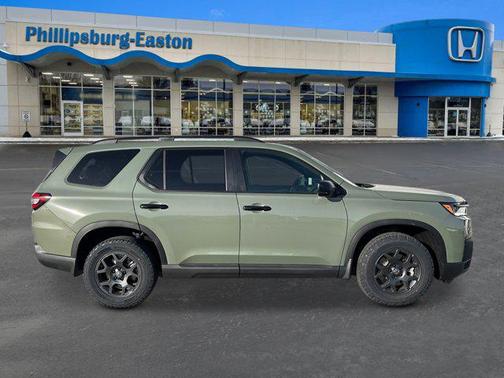 2026 Honda Pilot TrailSport AWD