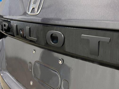 2025 Honda Pilot Elite AWD