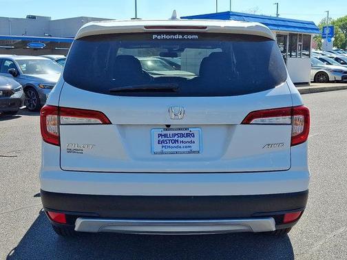 2021 Honda Pilot EX AWD