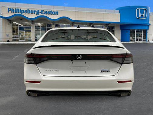2025 Honda Accord Hybrid Base