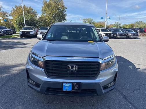 Silver 2021 Honda Ridgeline RTL