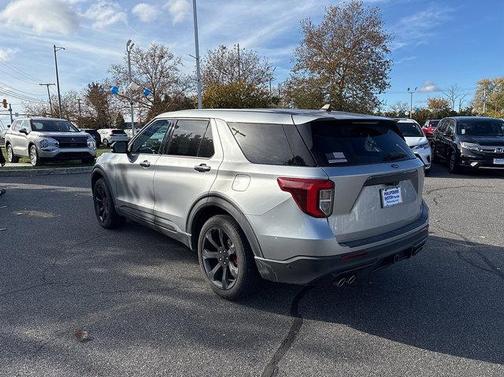 2021 Ford Explorer ST 4WD