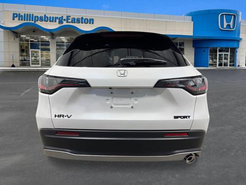 Platinum White Pearl 2027 Honda HR-V Sport AWD CVT